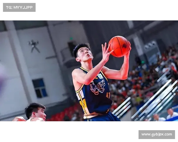 超级外援引领赛季风潮,助力球队崛起成冠军争夺者 超级外援引领赛季风潮,助力球队崛起成冠军争夺者